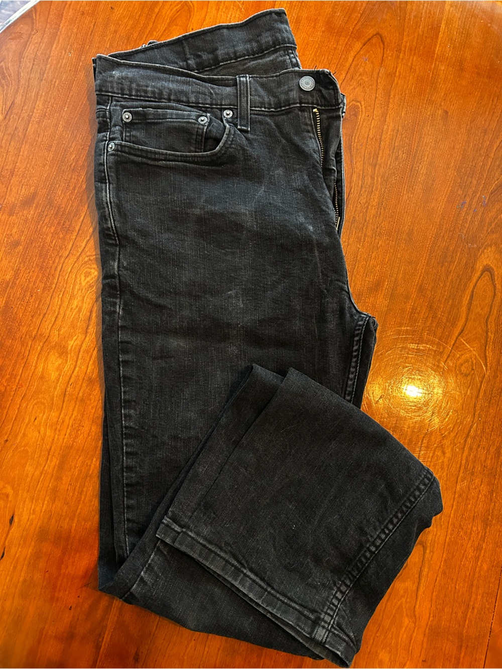 Men's Black Levi 514 Jeans